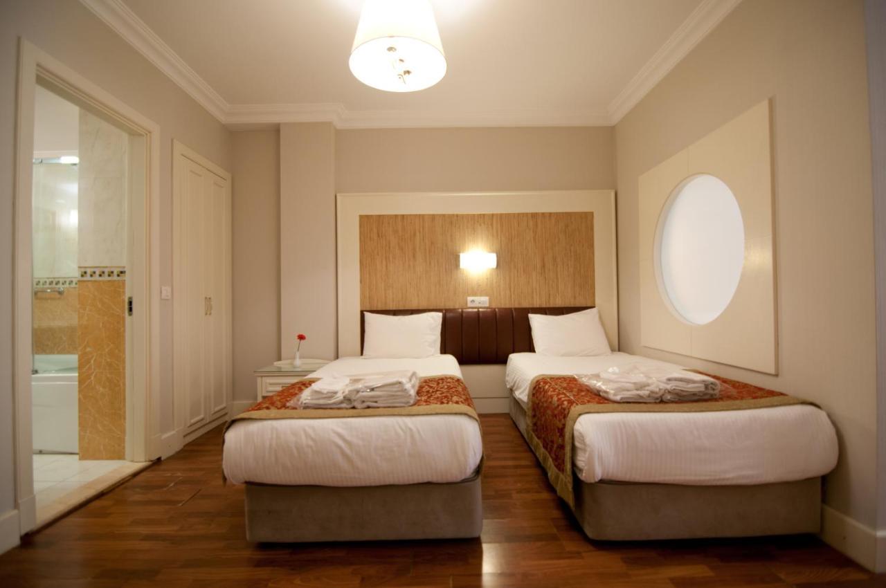 Taksim Metropark Hotel Istanbul Bagian luar foto