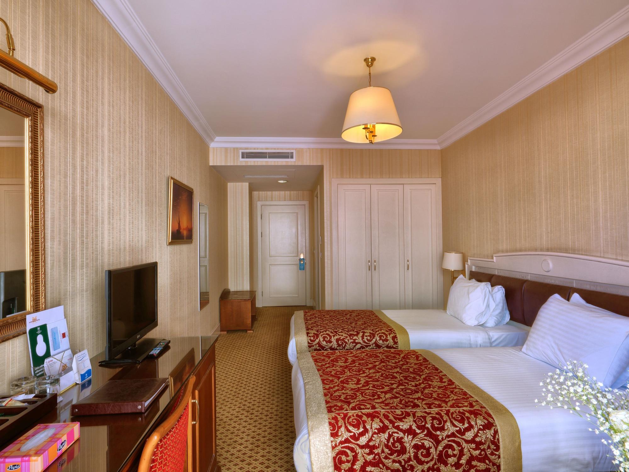 Taksim Metropark Hotel Istanbul Bagian luar foto