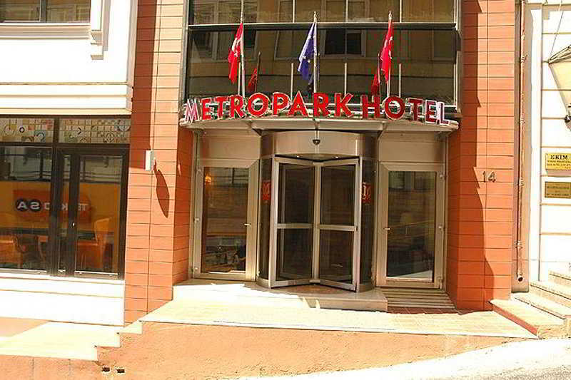 Taksim Metropark Hotel Istanbul Bagian luar foto