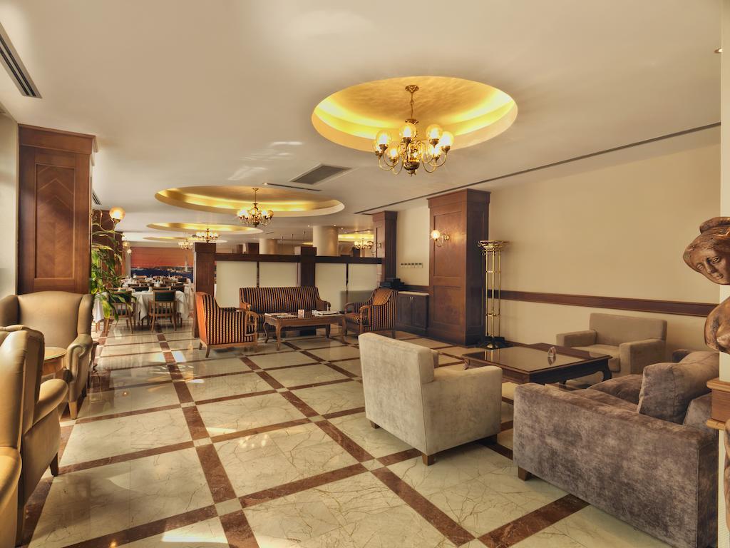 Taksim Metropark Hotel Istanbul Bagian luar foto